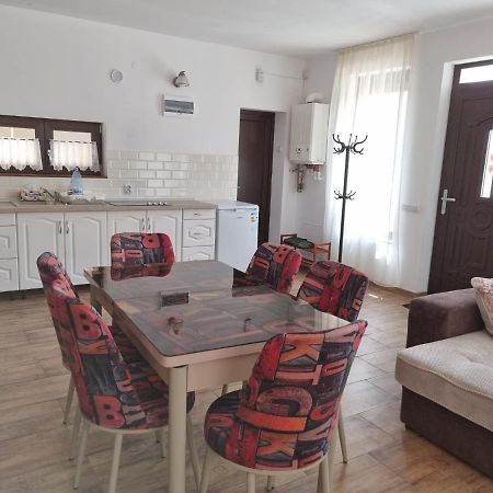 Casa De Oaspeti Minerva Deva Exteriér fotografie